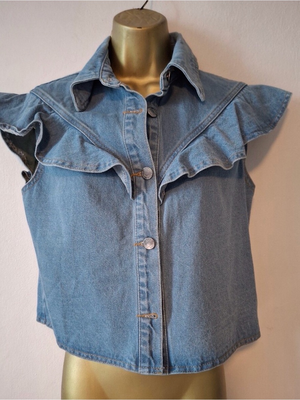 denim ruffle cap-sleeve button-up top